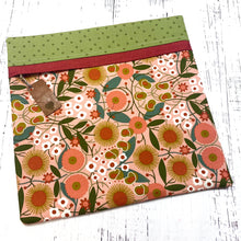 Load image into Gallery viewer, 1 left - Imaginary Flowers - Pink - Bitzy Bob &amp; Bag Value Set
